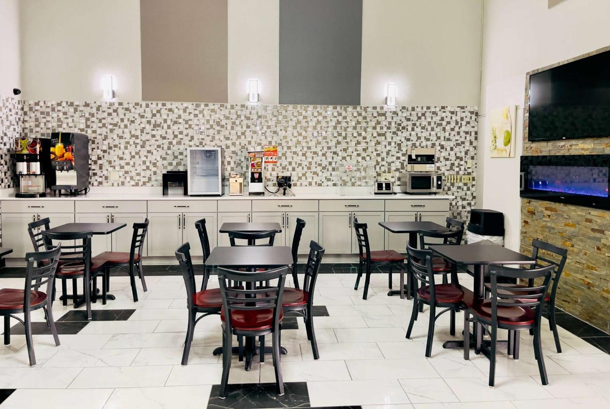 Hotel Super 8 By Wyndham Shakopee