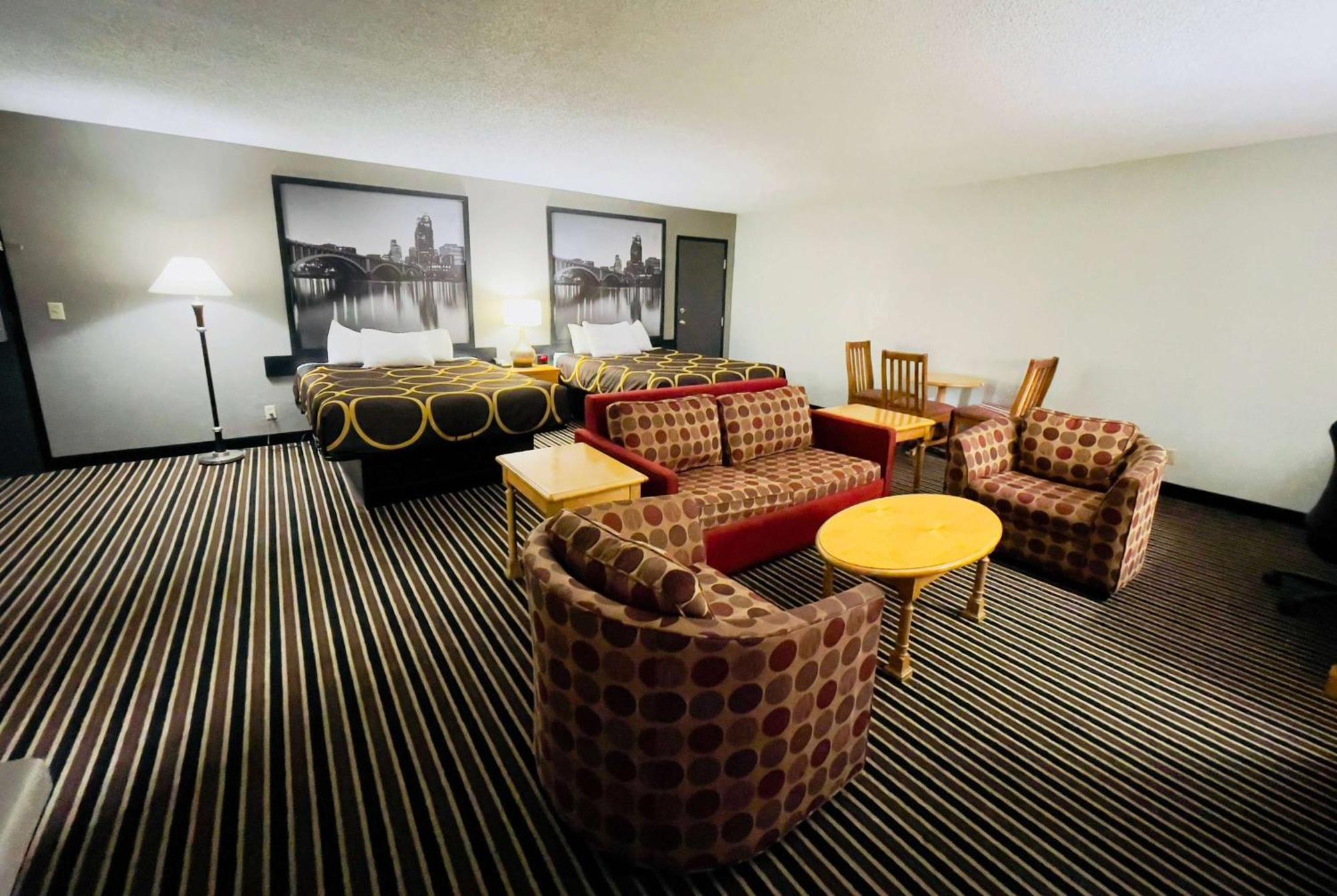Hotel Super 8 By Wyndham