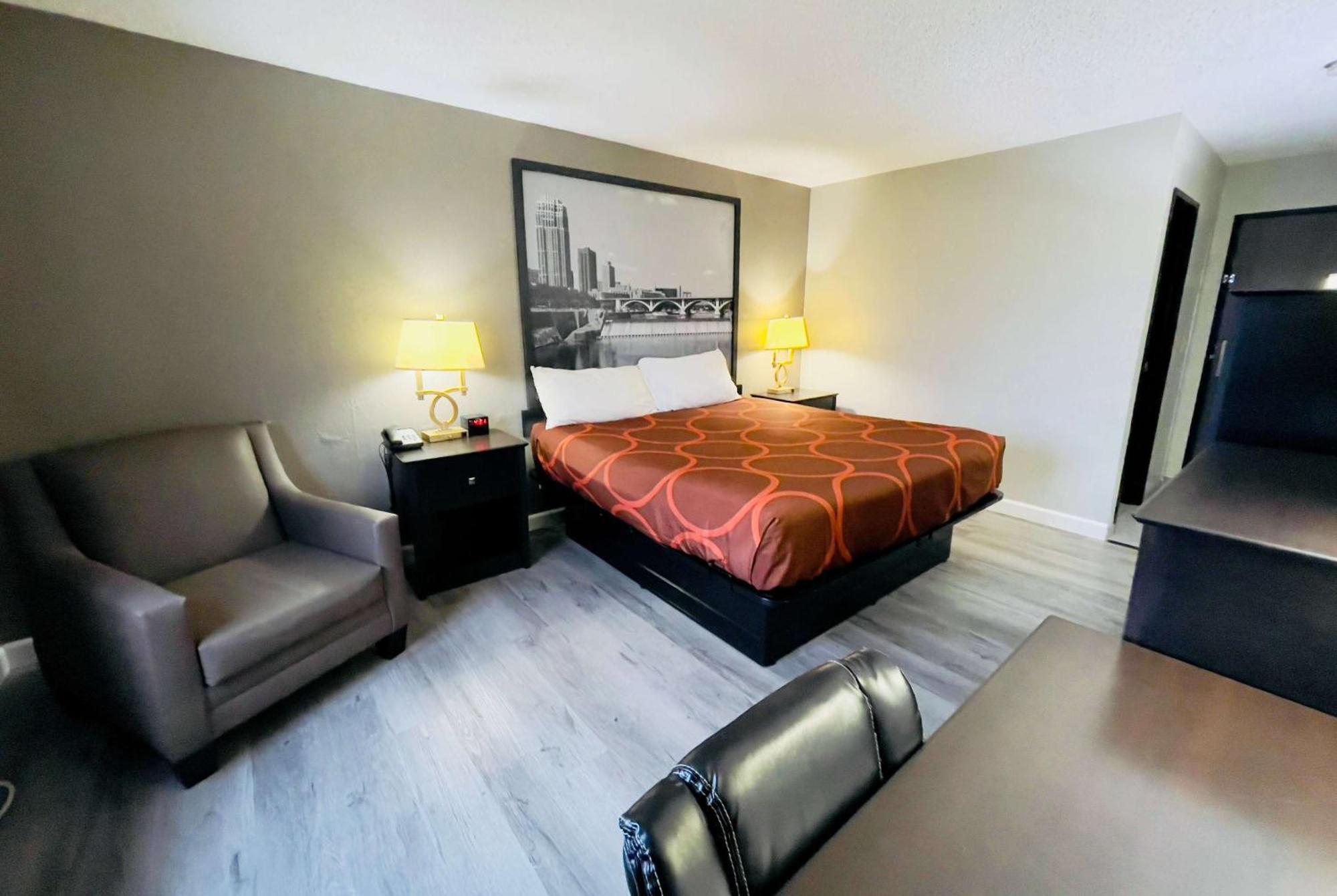 Super 8 By Wyndham 2* Shakopee