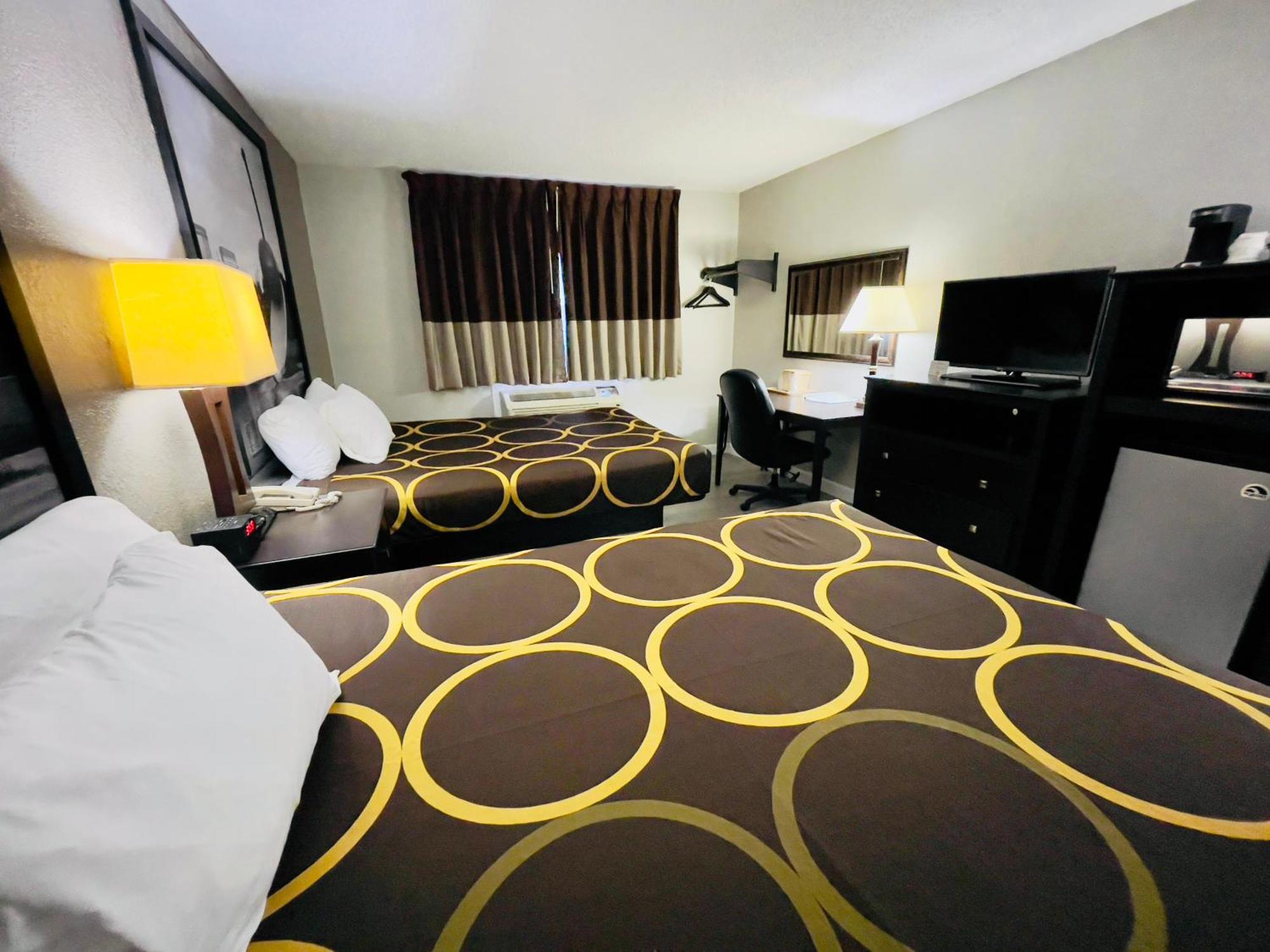 Super 8 By Wyndham 2*