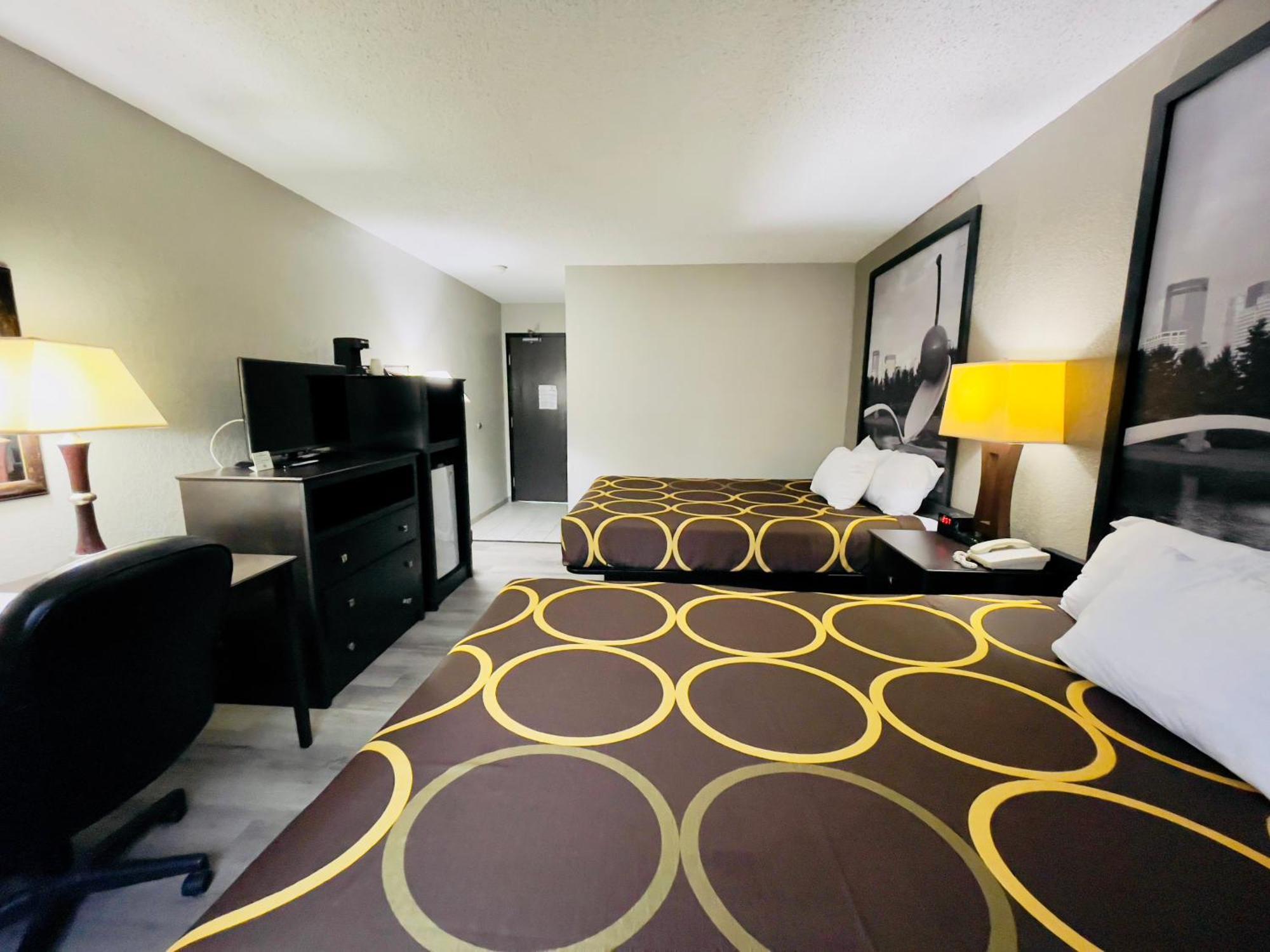 Super 8 By Wyndham Hotel Shakopee